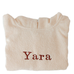 Badponcho met naam (sandstone beige)